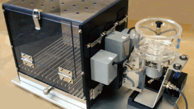 Lever-pressing / poking operant test＜learning memory＞<br>オペラント実験システム＜学習記憶＞